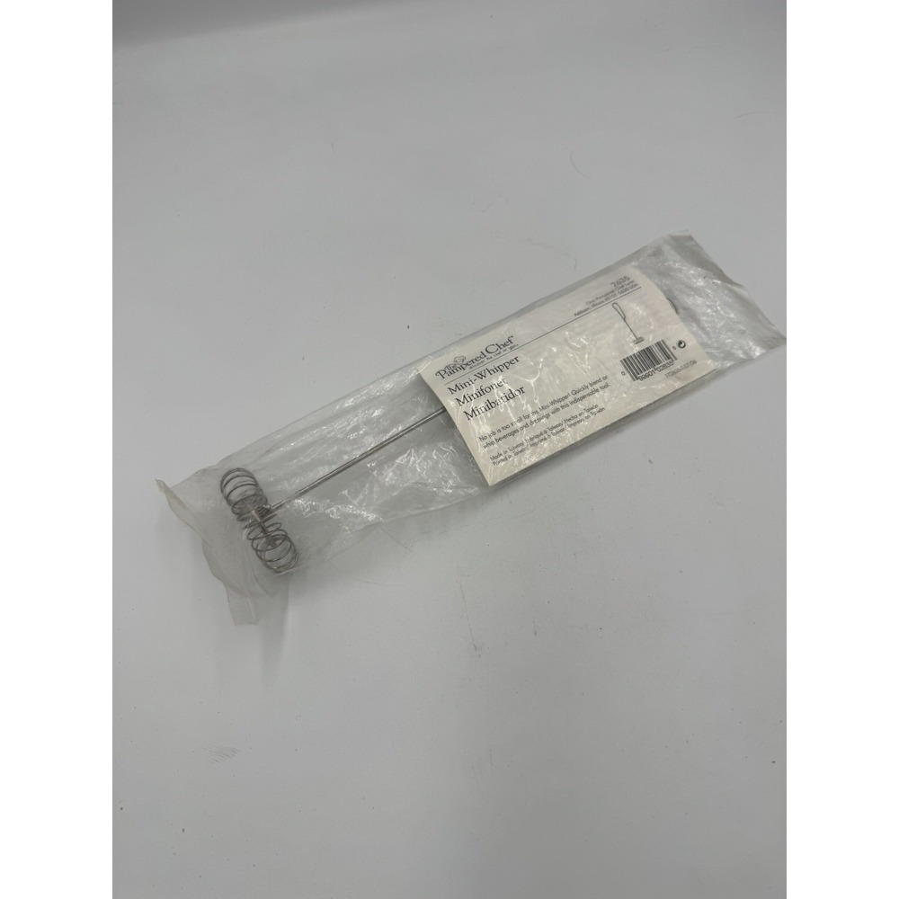 Pampered Chef Mini Whipper - #2635 - NEW In Package. RETIRED ITEM!!